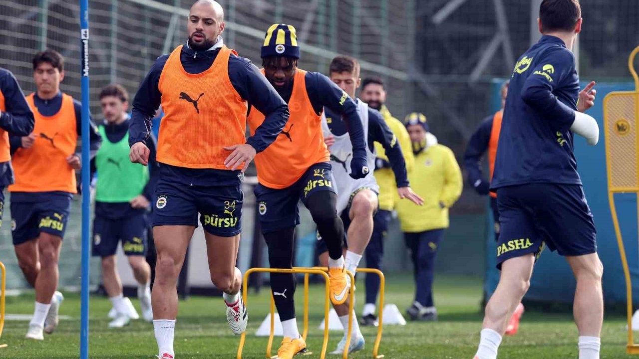 Fenerbahçe, Lyon maçı hazırlıklarına başladı