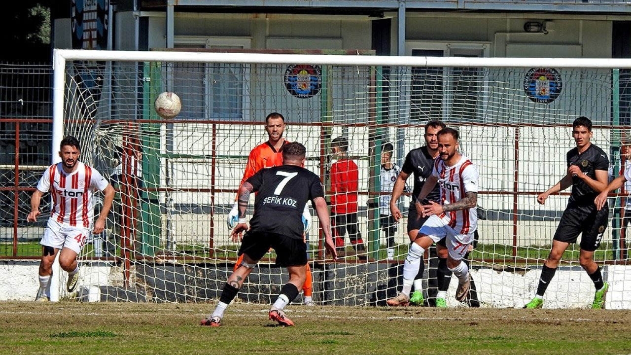 Çeşme Belediyespor son dakika golüyle beraberliği kaçırdı