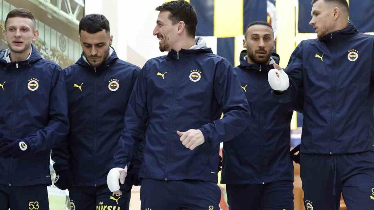 Fenerbahçe, derbi hazırlıklarını tamamladı