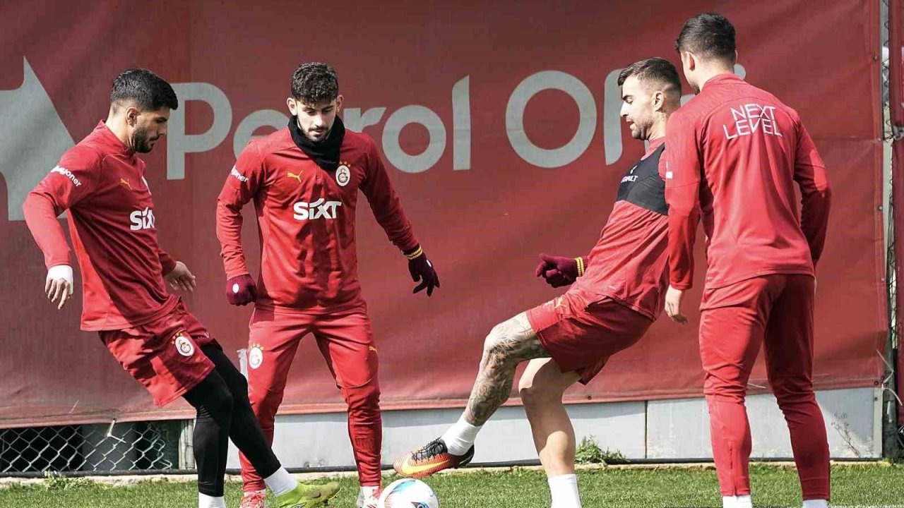 Galatasaray derbi hazırlıklarını tamamladı