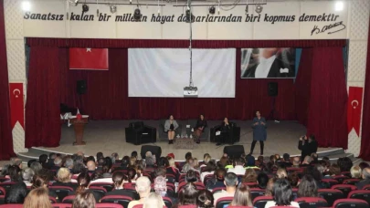 "Kadına Yönelik Şiddete Karşı" farkındalık ve bilinçlendirme eğitimi yapıldı