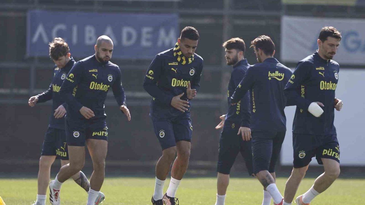 Fenerbahçe, Rangers maçının hazırlıklarını sürdürdü