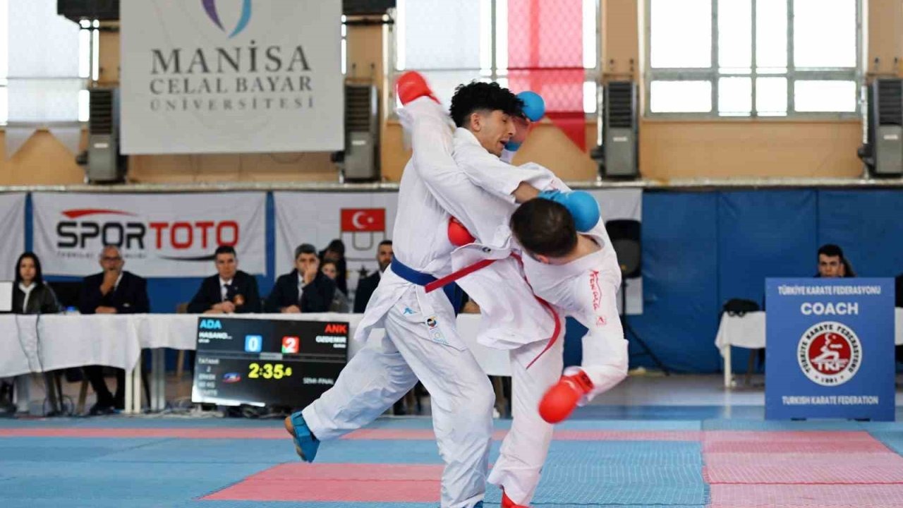 Manisa CBÜ’de karate şampiyonası heyecanı başladı