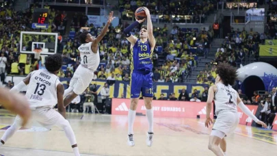 Fenerbahçe, Euroleague’de play-off’u garantiledi