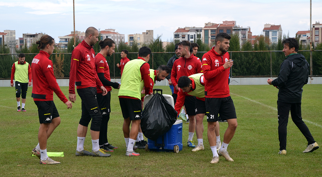 Turgutluspor'a Sakaryaspor Maçı öncesi Tatlı Moral - SPOR - Turgutlu Yankı