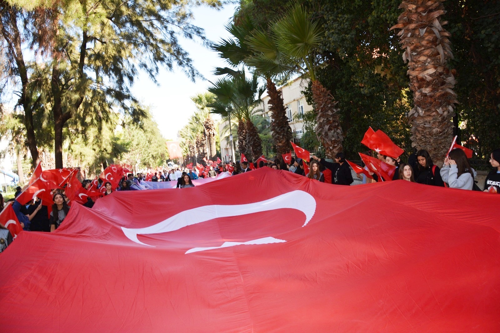 Atatürk'ün Manisa'ya gelişinin 98. yıl dönümü kutlandı