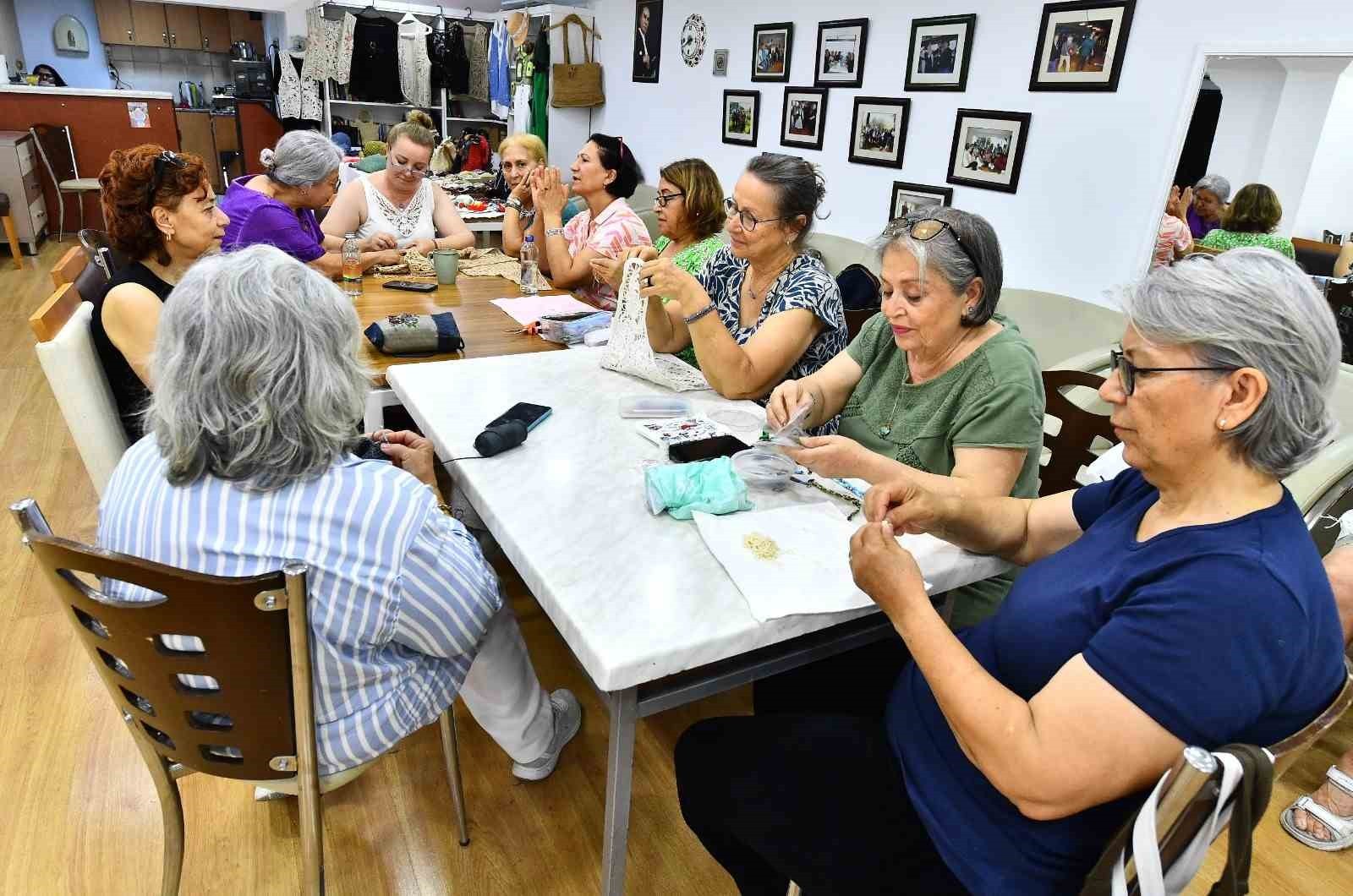 Bu merkezle sağlıklı yaş alıyorlar, Alzheimer ve demanstan korunuyorlar