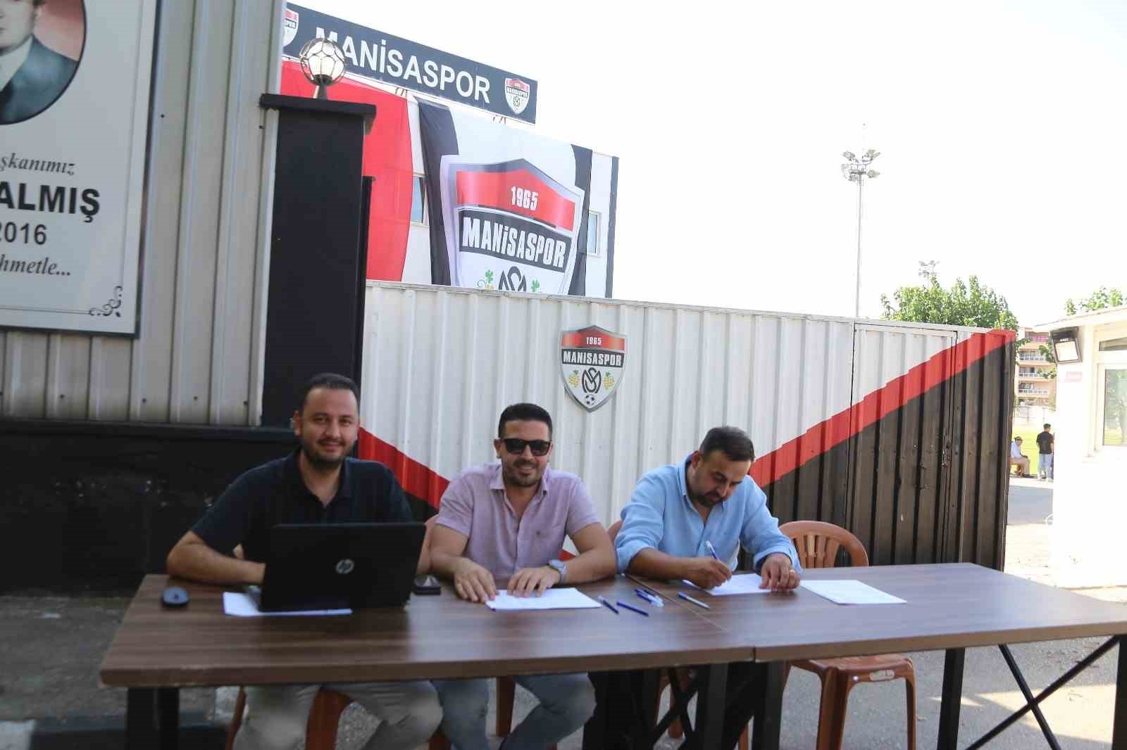 Manisaspor'un yeni Başkanı Gencay Esendağ oldu