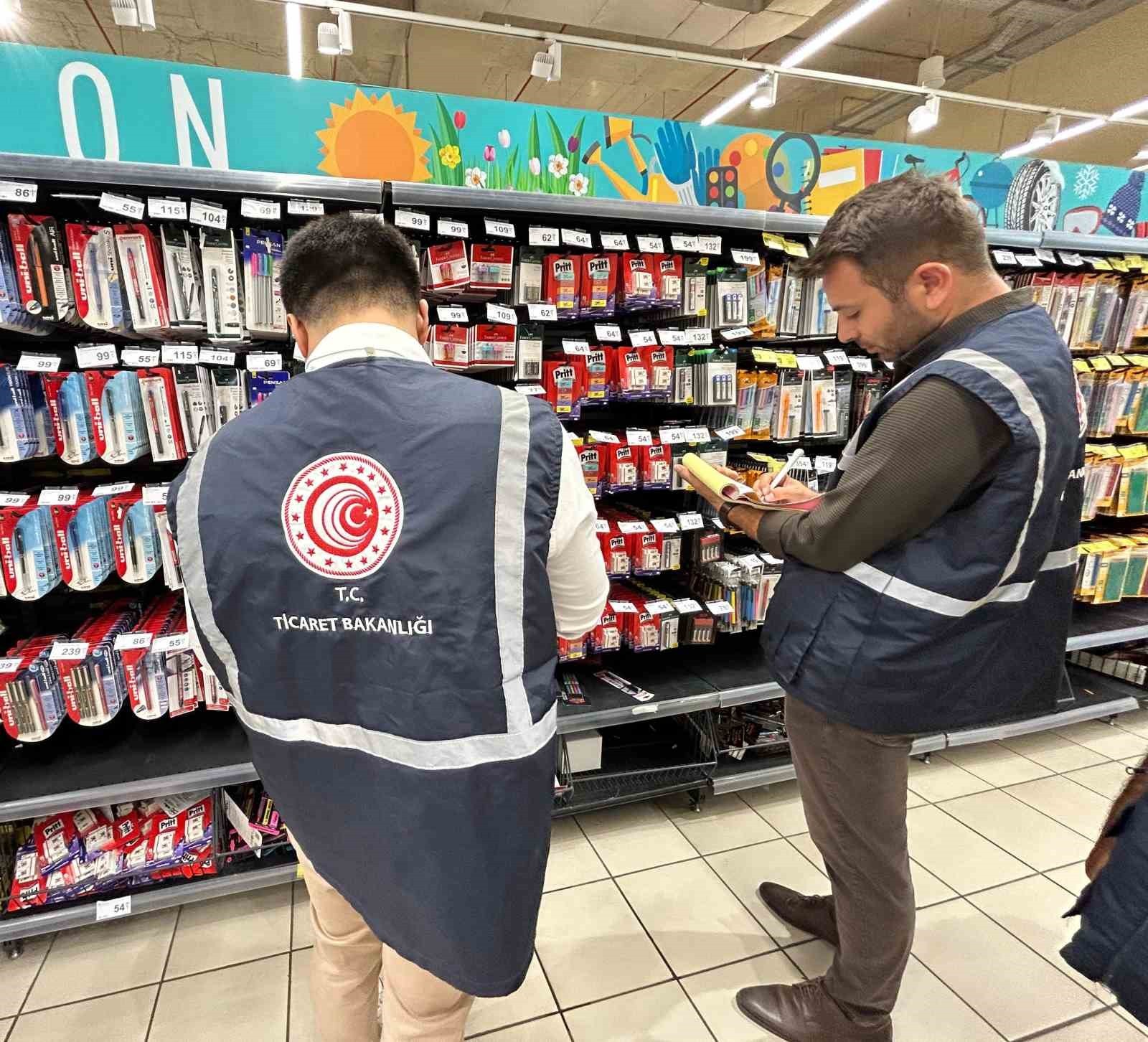 Okulların açılması öncesi kırtasiyelere denetim