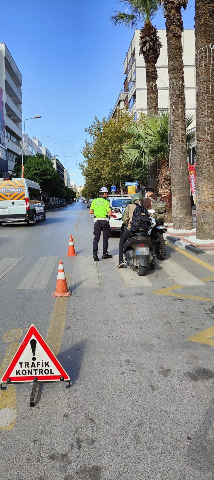 Manisa ve ilçelerinde denetim: 61 araç men edildi!