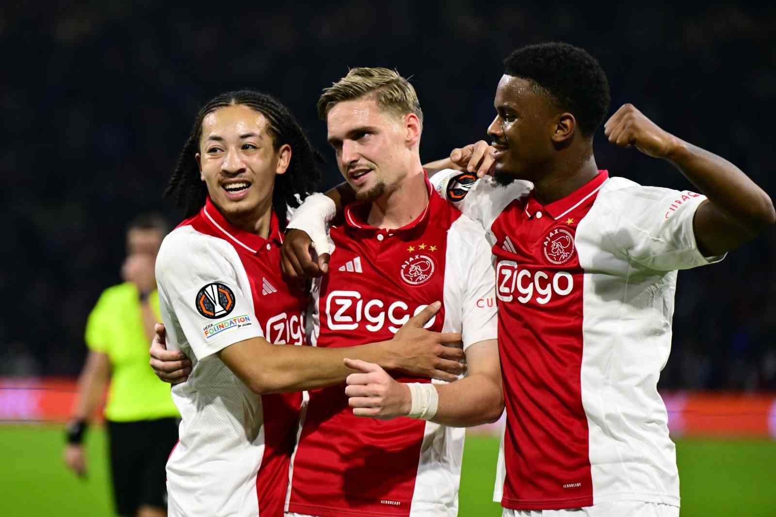 UEFA Avrupa Ligi: Ajax: 4 - Beşiktaş: 0