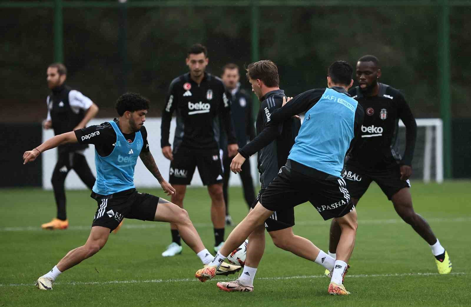 Beşiktaş'ta Eintracht Frankfurt maçı hazırlıkları başladı