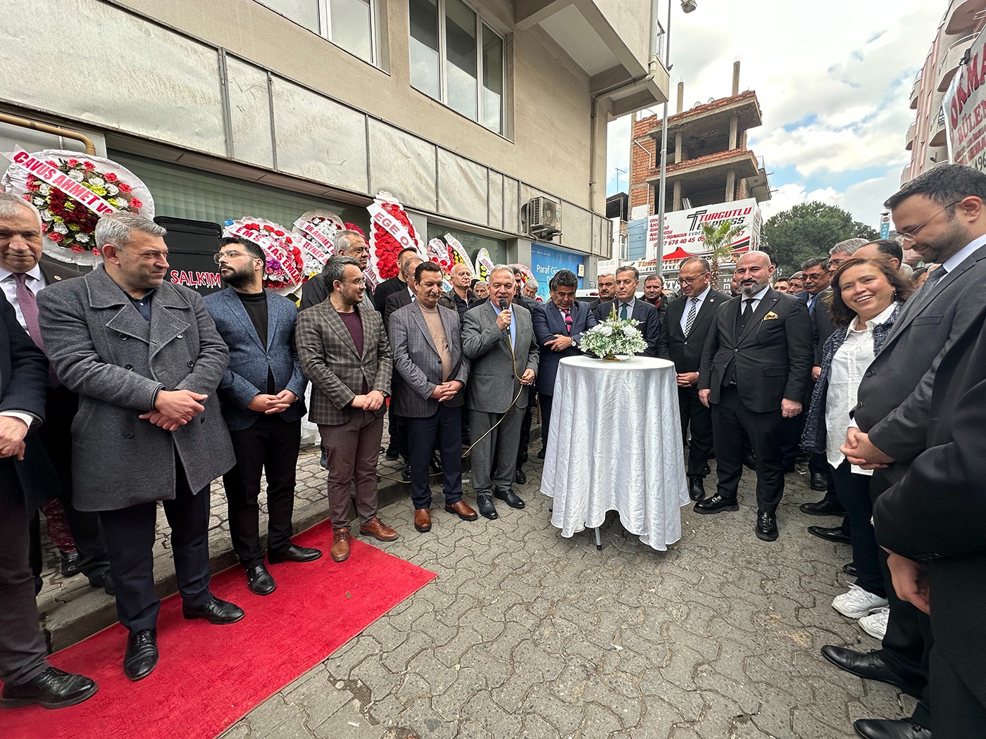 Av. Halil Mert Turgut Hukuk ve Danışmanlık Bürosu açıldı