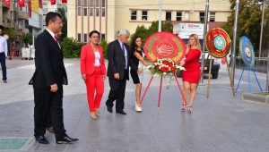 CHP'li Özel: Bize uzanan eli tutarız