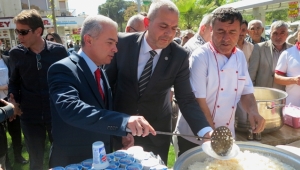 Başbuğ Alparslan Türkeş vefatının 21.yılında Turgutlu'da anıldı