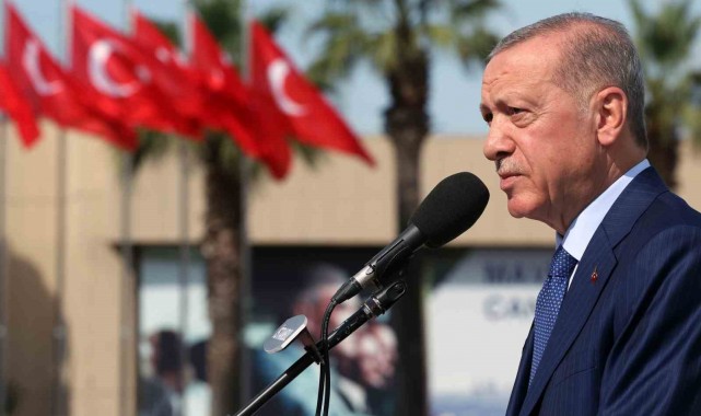 Cumhurbaşkanı Erdoğan: "15 Temmuz'da yaptığımız gibi bundan sonra da sinsi niyetleri boşa düşürmeye kararlıyız"