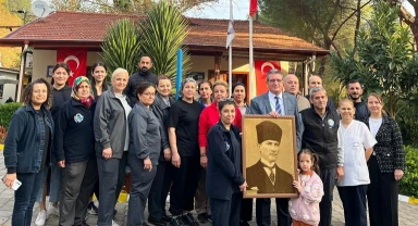 Salihli Belediye personeli Atatürk'ü özlemle andı