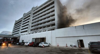 Kuşadası'nda otel yangını