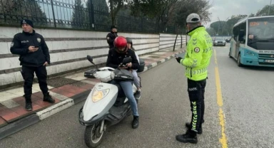 Manisa'da trafik denetimi:175 araç ve sürücüsüne 461.653 TL ceza!