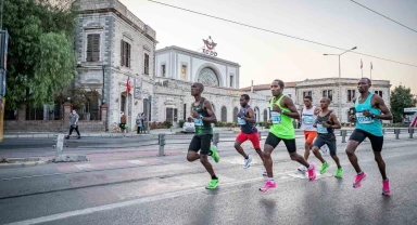 Maraton İzmir'de geri sayım başladı