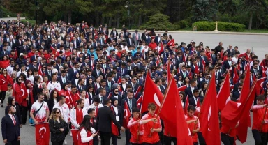 19 Mayıs ile Gençlik Haftası, tüm yurtta coşkuyla kutlanacak