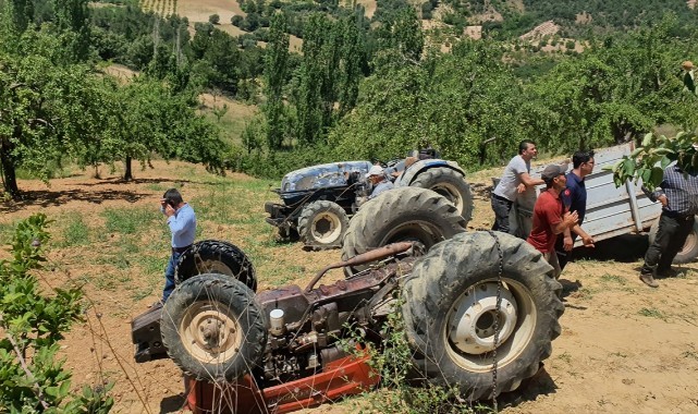 Manisa'da traktör kazası: 1'i çocuk 3 yaralı