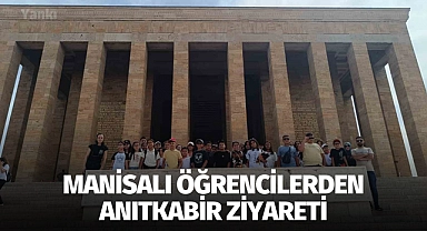 Manisalı öğrencilerden Anıtkabir ziyareti