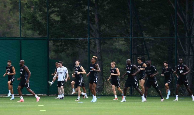 Beşiktaş, yeni sezon hazırlıklarını sürdürdü