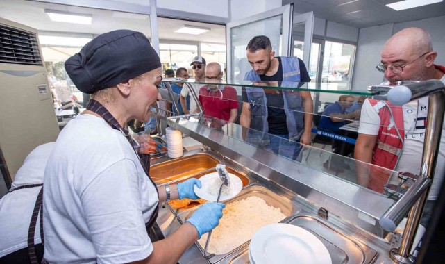 Kent Lokantaları yüzleri güldürüyor