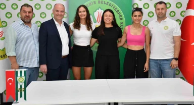 Manisa BBSK voleybolda transfer sezonuna başladı