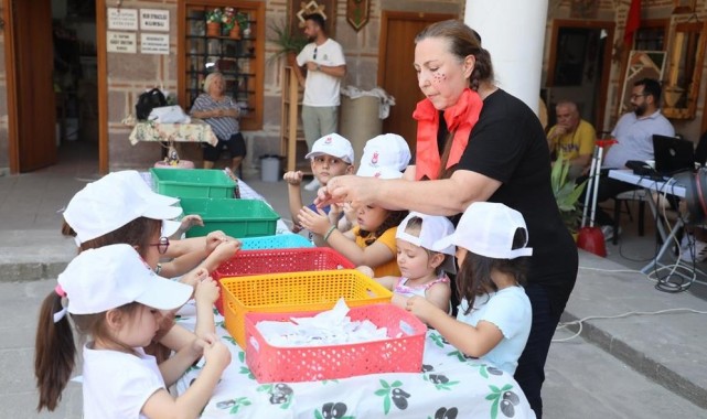 Şehzadeler'in minikleri geri dönüşümü uygulamalı öğrendi