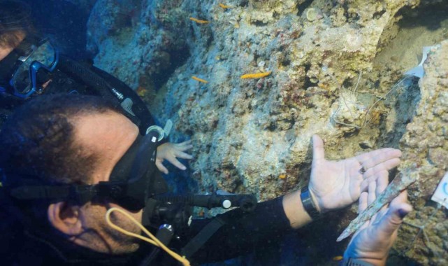 Akdeniz'in derinliklerinde Girit-Minos Uygarlığına ait 3 bin 600 yıllık hançer bulundu