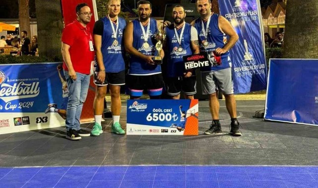 93. İzmir Enternasyonal Fuarı'nda 3x3 Streetball tamamlandı