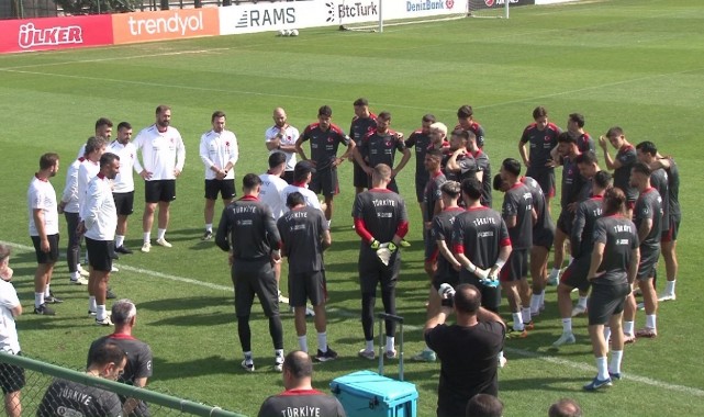 A Milli Futbol Takımı, Galler maçı hazırlıklarına devam etti