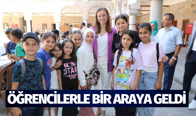 Başkan Durbay öğrencilerle buluştu