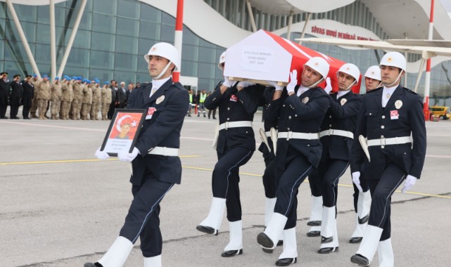 Şehit Polis Şeyda Yılmaz son yolculuğuna uğurlandı