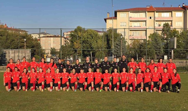 U19 Kadın Milli Takımı'nın kampı başladı