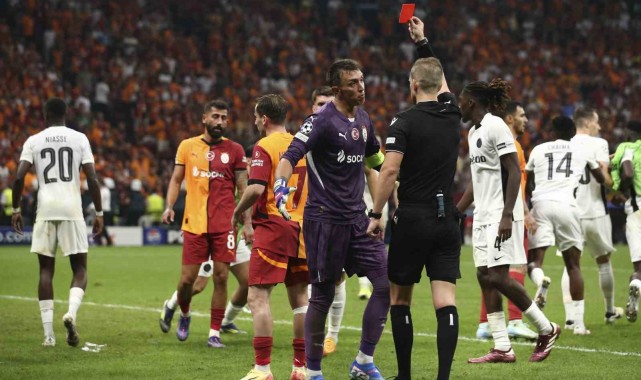 UEFA'dan Fernando Muslera'ya ceza!