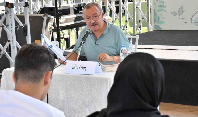 Ünlü yazarlar hafta sonunda okurlarıyla buluştu