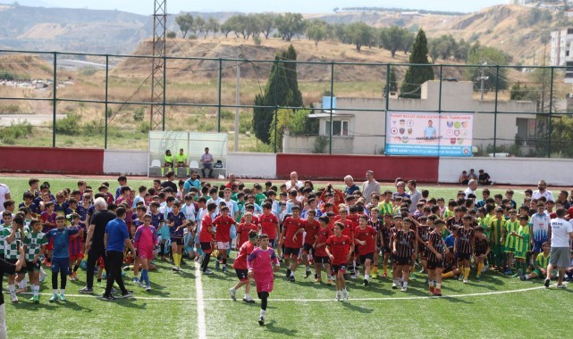 Yusuf Bulut, futbol turnuvası ile anıldı