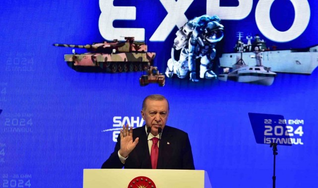  Erdoğan: "Terörsüz Türkiye hedefimizle aramıza kimsenin girmesine müsaade etmeyeceğiz"