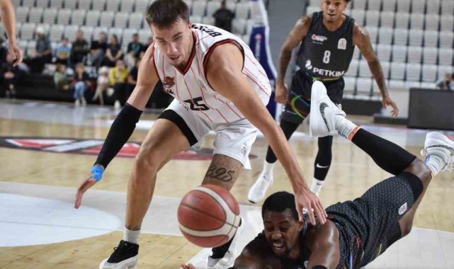 Manisa Basket, evinde karşılaştığı Aliağa Petkim'e 67-74 mağlup