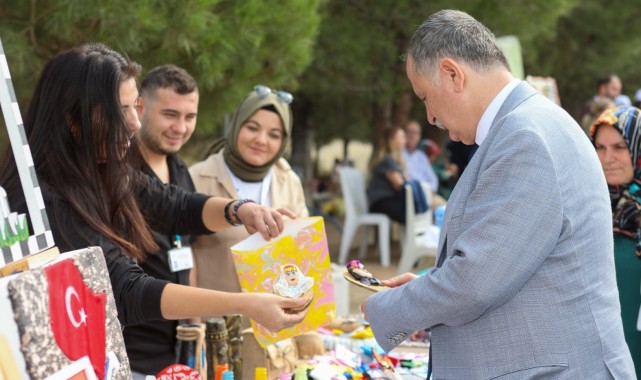 Yuntdağı Yöresel Ürünler Pazarı açıldı