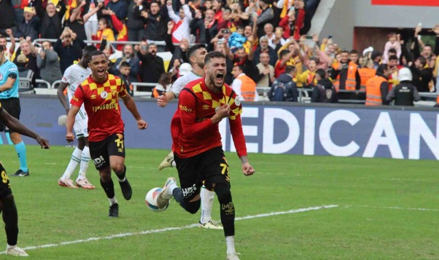 Göztepe evinde Konyaspor'a geçit vermedi: 2-0