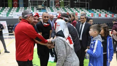 Manisa’da goalball ile engeller aşıldı