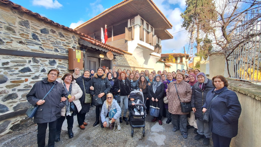 Manisalı Kadınlar Kula’nın Tarihi ve Doğal Güzellikleriyle Buluştu