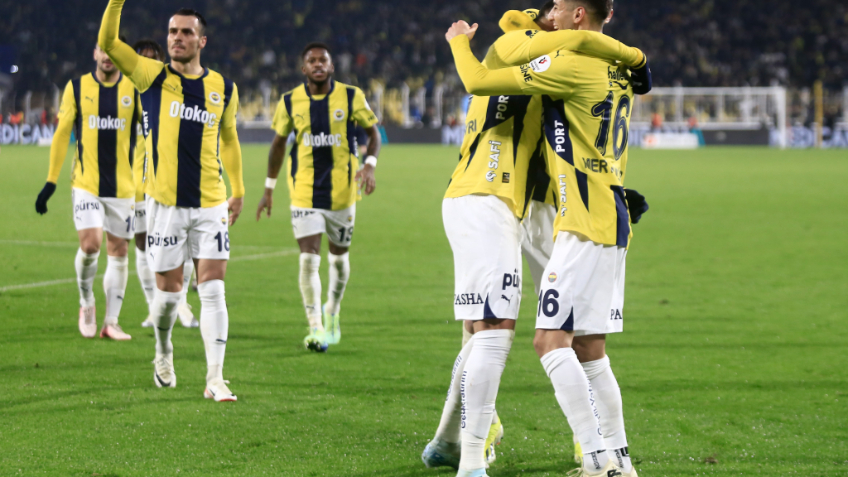 Fenerbahçe, Başakşehir'e karşı son 6 maçı kazandı