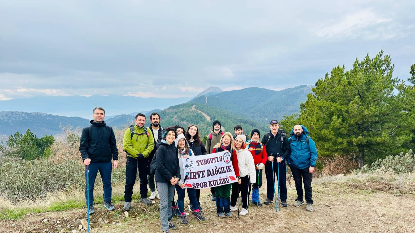 Zirve Dağcılık, Horzum – Kartalkule parkurunda yürüdü