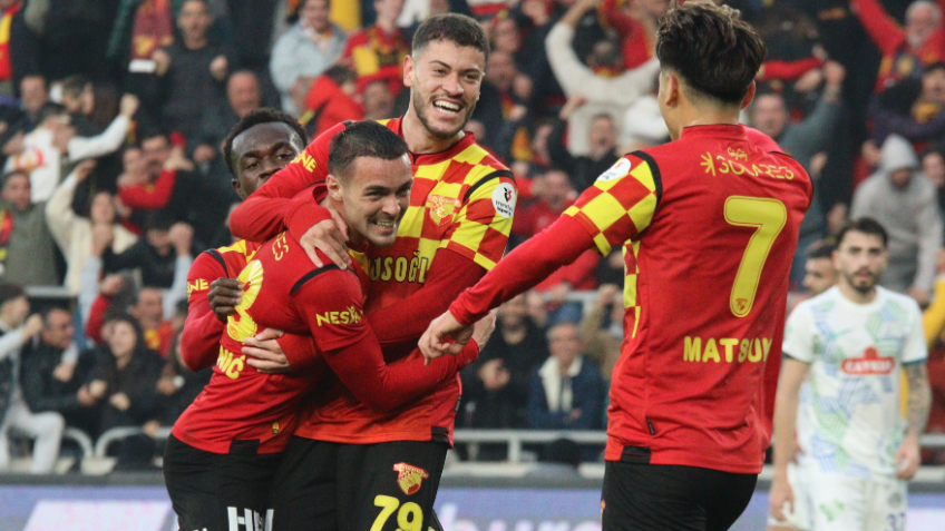 Göztepe: 3 - Çaykur Rizespor: 0