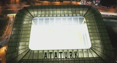 Mustafa Kemal Atatürk'ün ismi Fenerbahçe stadına yazılıyor